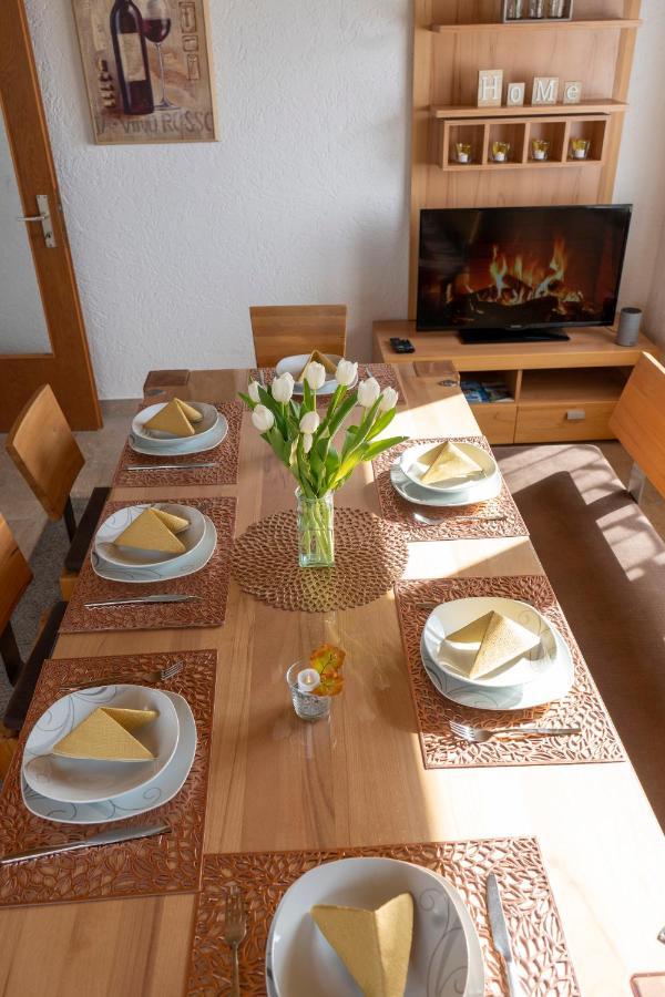 Ferienwohnung Hertreiter In Dingolfing 110Qm Buitenkant foto